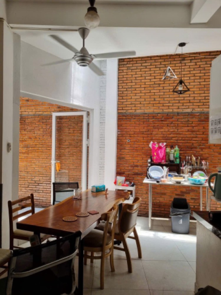 Bán nhà hẻm 591 Trần Hưng Đạo, Quận 1 - ảnh 1