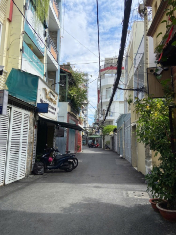 Bán nhà hẻm 372 Cách Mạng Tháng Tám, Quận 3 - ảnh chính