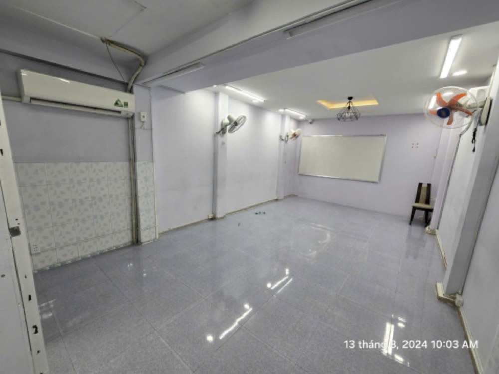 Bán nhà hẻm 52 Cao Thắng, Quận 3 - ảnh 1