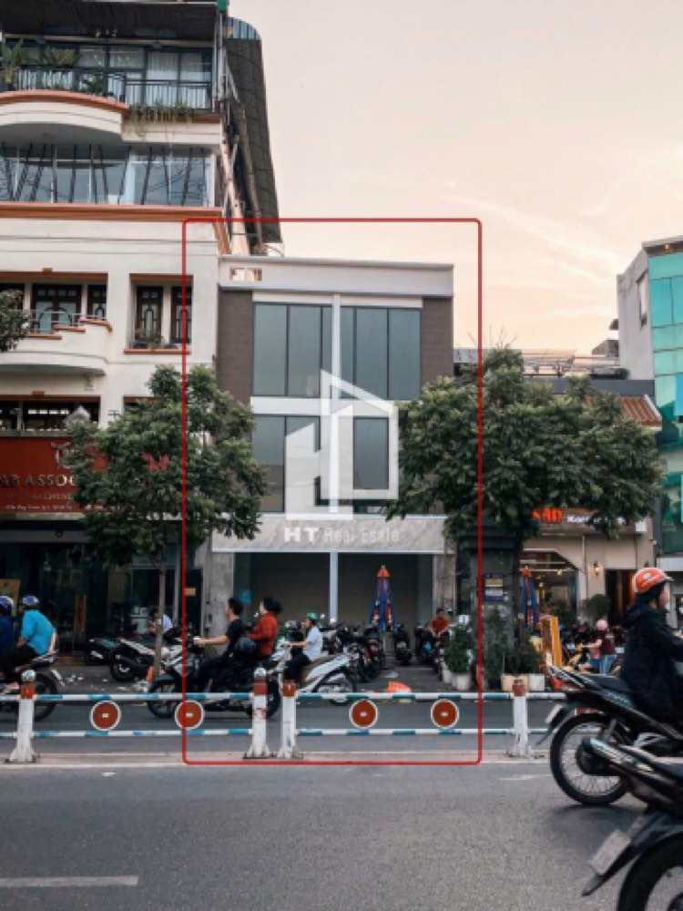 Bán nhà mặt tiền 45 Nguyễn Thái Học, Quận 1 - ảnh 1
