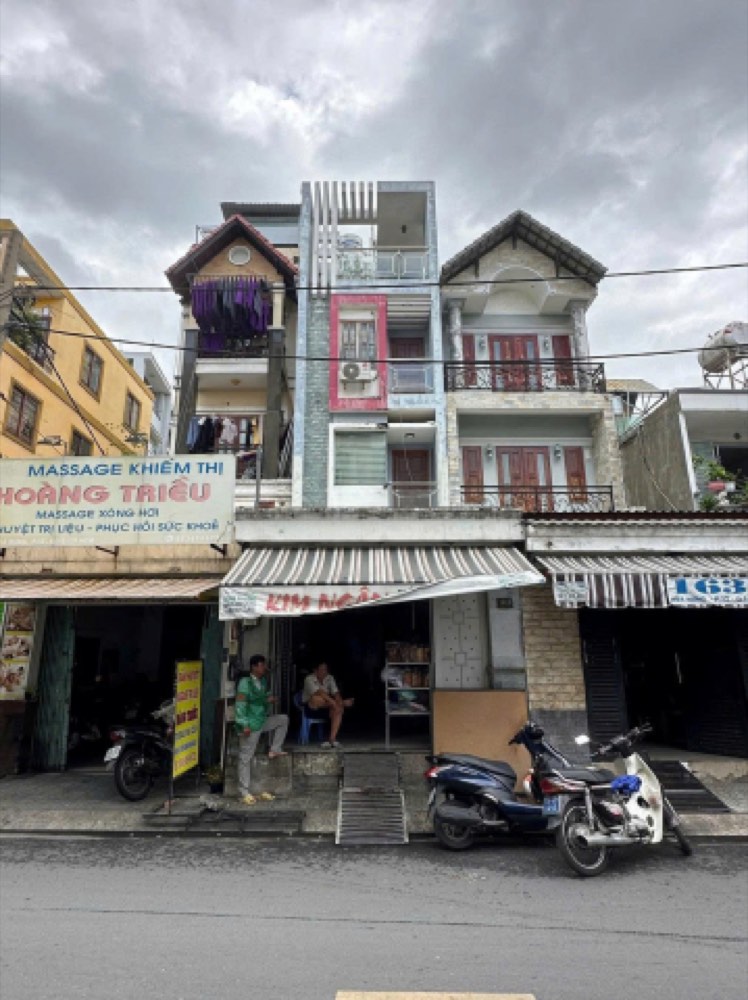 Bán nhà mặt tiền Hòa Hưng, Quận 10 - ảnh 1