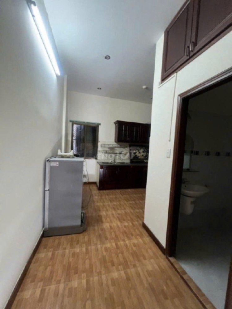 Bán nhà hẻm đường Trần Hưng Đạo, Quận 1 - ảnh 1