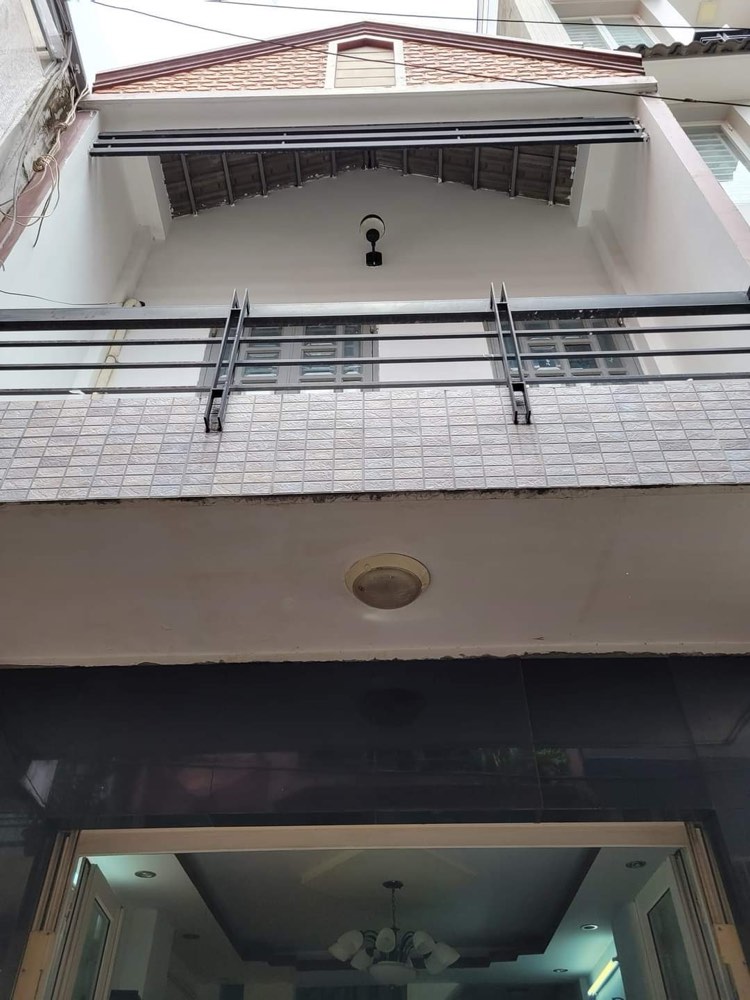 Bán nhà hẻm 343 Tô Hiến Thành, Quận 10