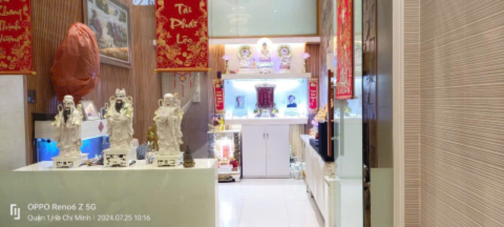 Bán nhà hẻm 353 Nguyễn Trãi, Quận 1 - ảnh 1