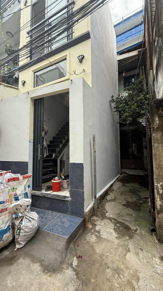 Bán nhà hẻm 19 Trần Bình Trọng, Bình Thạnh