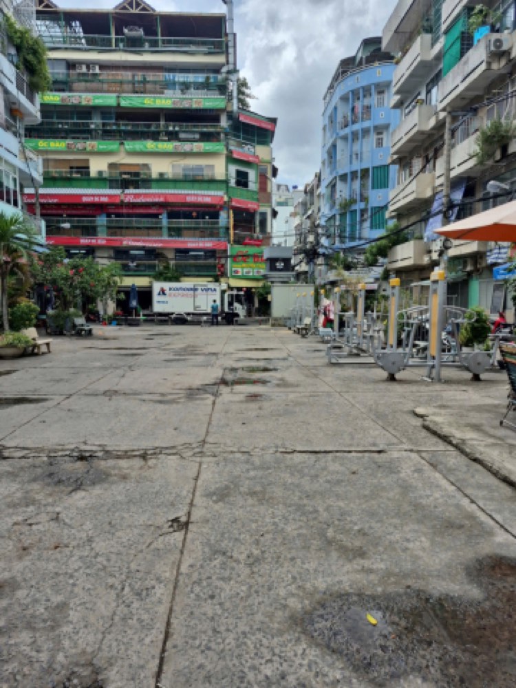 Bán nhà hẻm 214 Nguyễn Trãi, Quận 1 - ảnh 1
