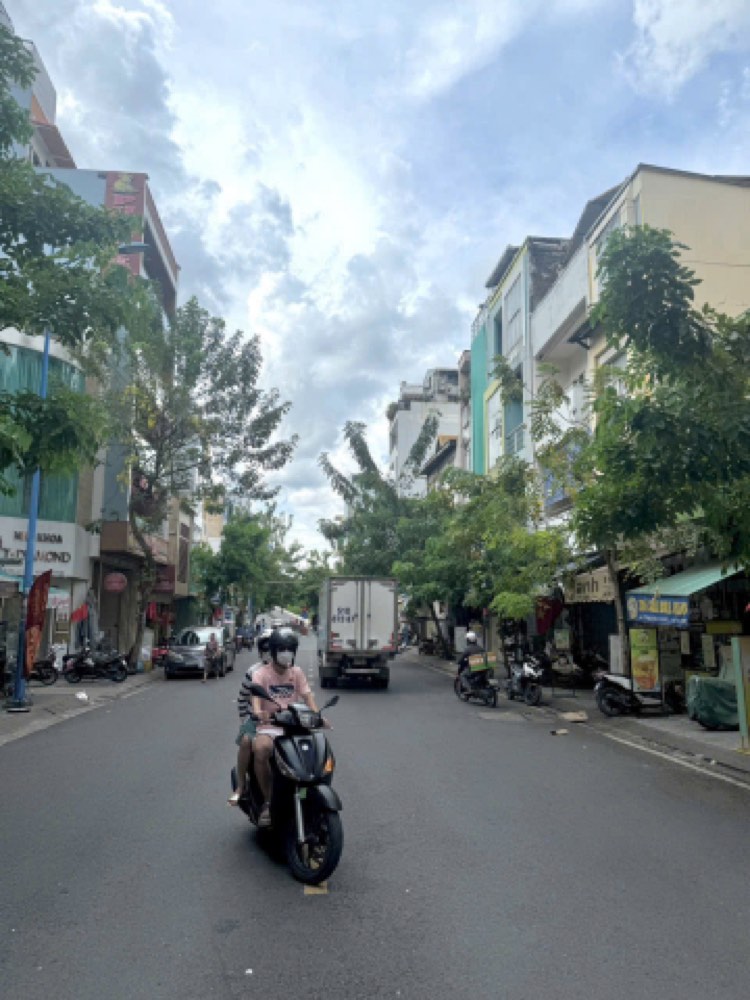 Bán nhà hẻm 68 Trần Quang Khải, Quận 1 - ảnh 1