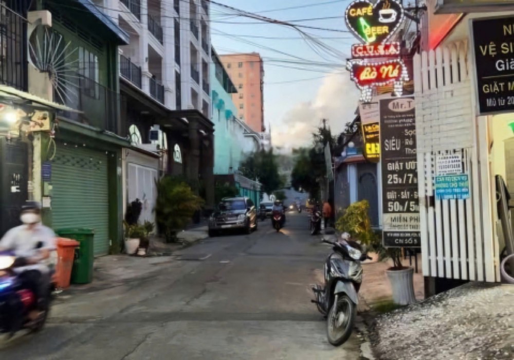Bán nhà 8/15-17 Đinh Bộ Lĩnh, Bình Thạnh - ảnh 1