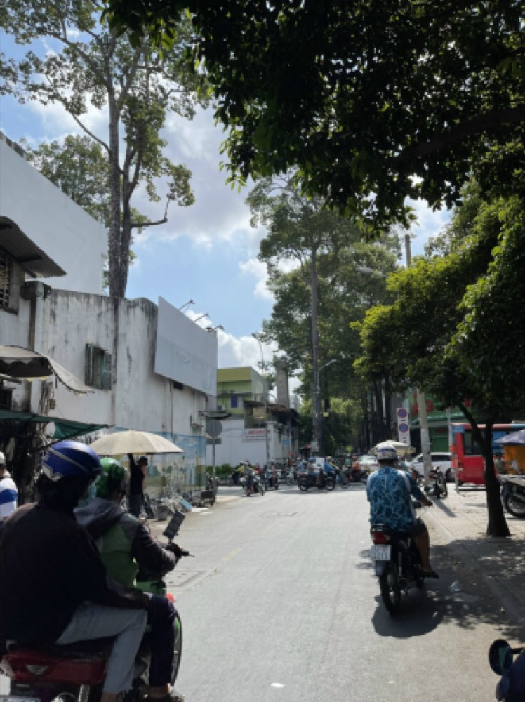 Bán nhà mặt tiền Phạm Hữu Chí, Quận 5 - ảnh 1