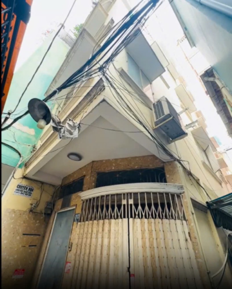 Bán nhà hẻm 178 Cô Giang, Quận 1 - ảnh 1