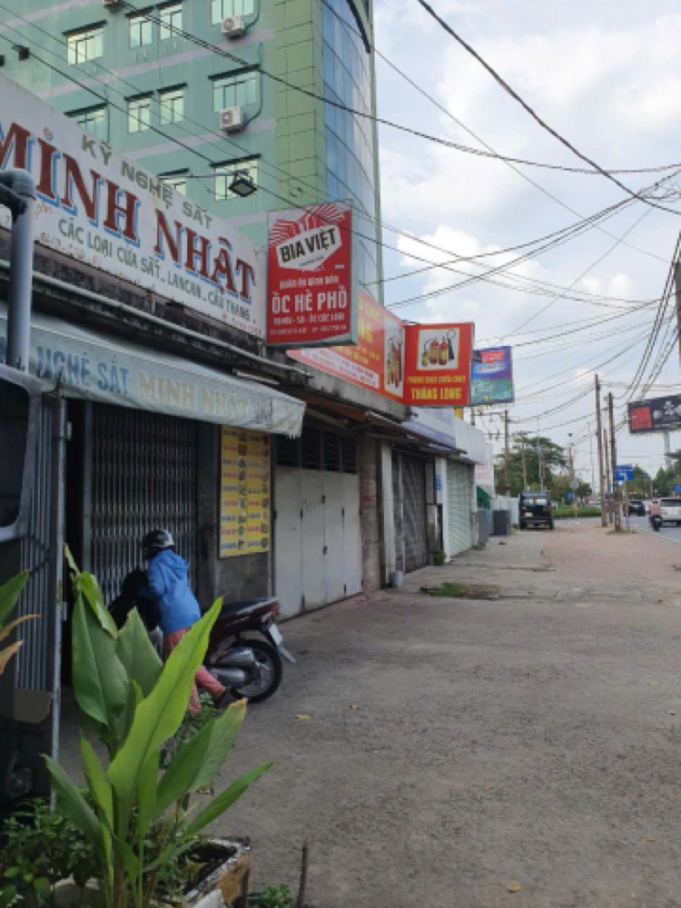 Bán nhà mặt tiền 231 Quốc Lộ 13, Bình Thạnh - ảnh 1