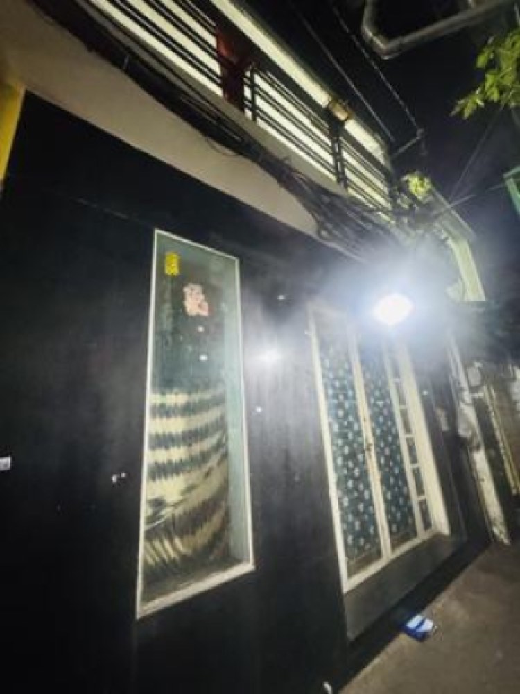 Bán nhà hẻm 78 Trần Nhân Tôn, Quận 10