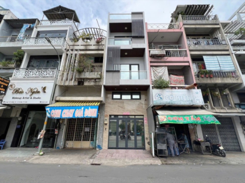 Bán nhà mặt tiền Ngô Thị Thu Minh, Tân Bình - ảnh 1