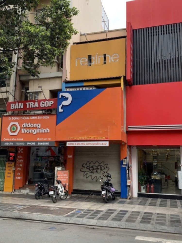 Bán nhà mặt tiền Lê Hồng Phong, Quận 10