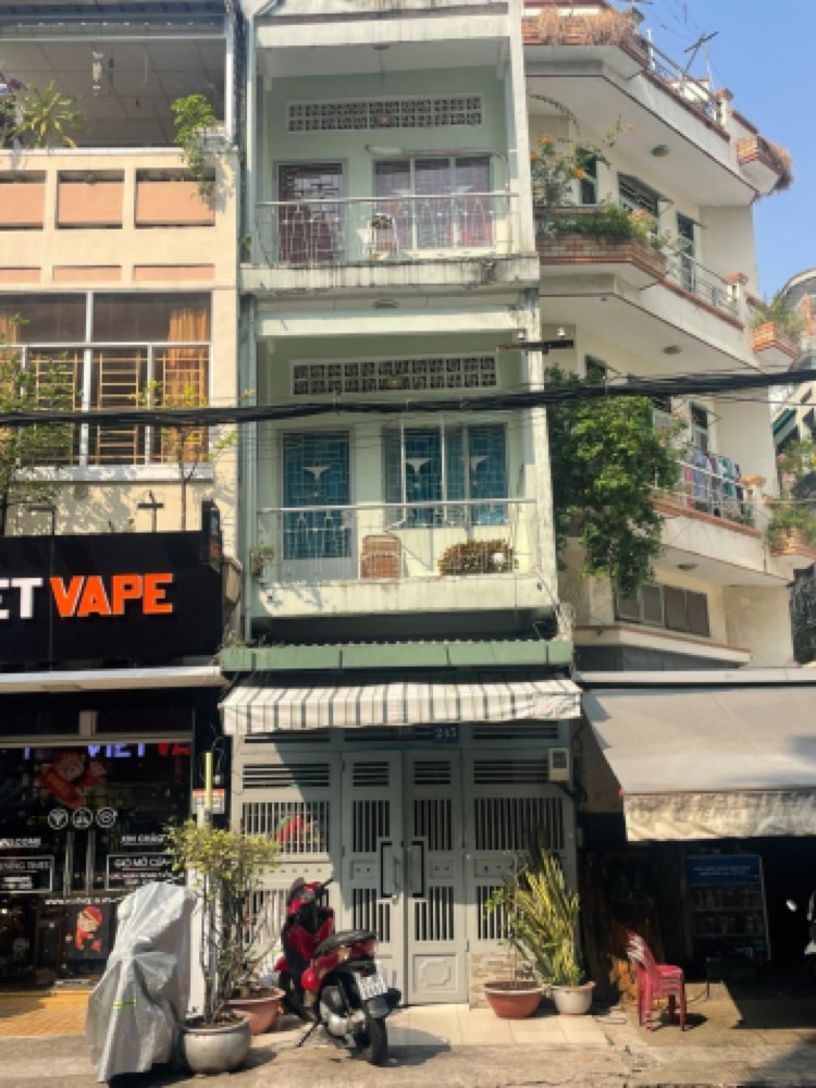 Bán nhà mặt tiền Nguyễn Tiểu La, Quận 10 - ảnh 1
