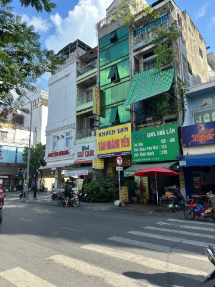 Bán nhà mặt tiền Nguyễn Thiện Thuật, Quận 3 - ảnh chính