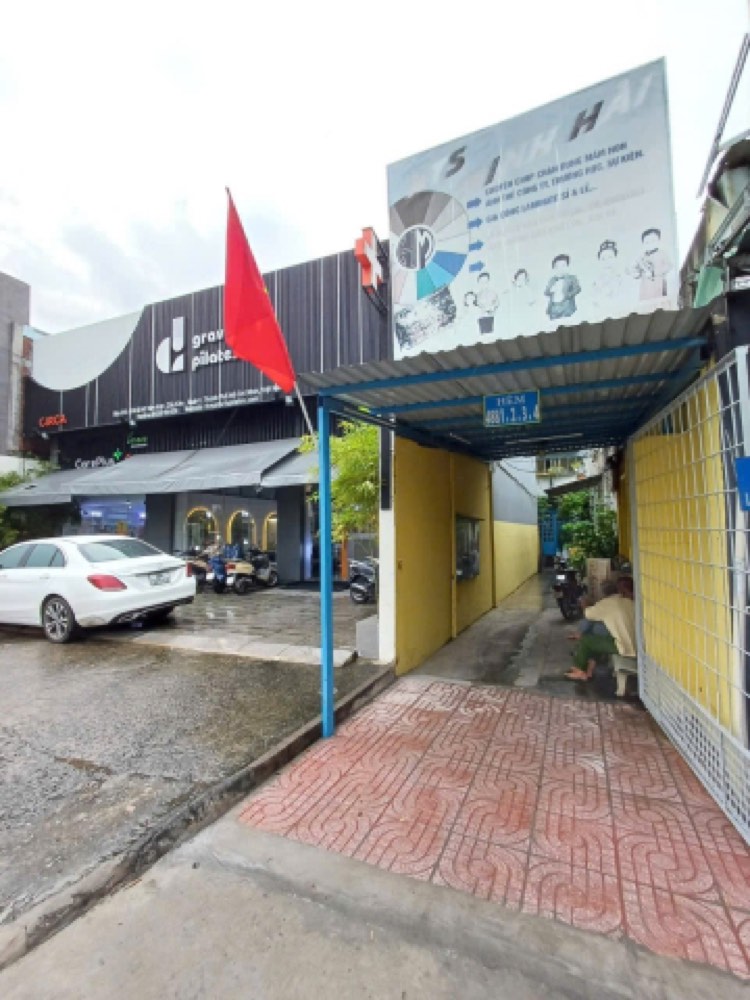 Bán nhà hẻm 488 Võ Văn Kiệt, Quận 1 - ảnh 1