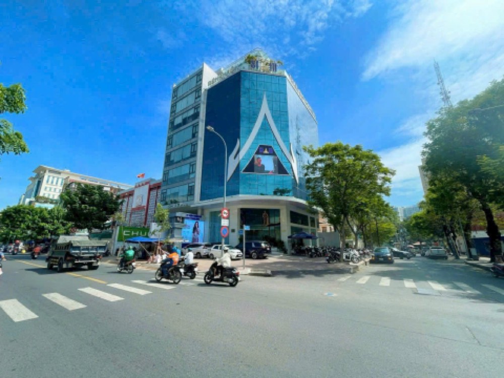 Bán nhà mặt tiền Phan Đình Phùng, Phú Nhuận - ảnh 1