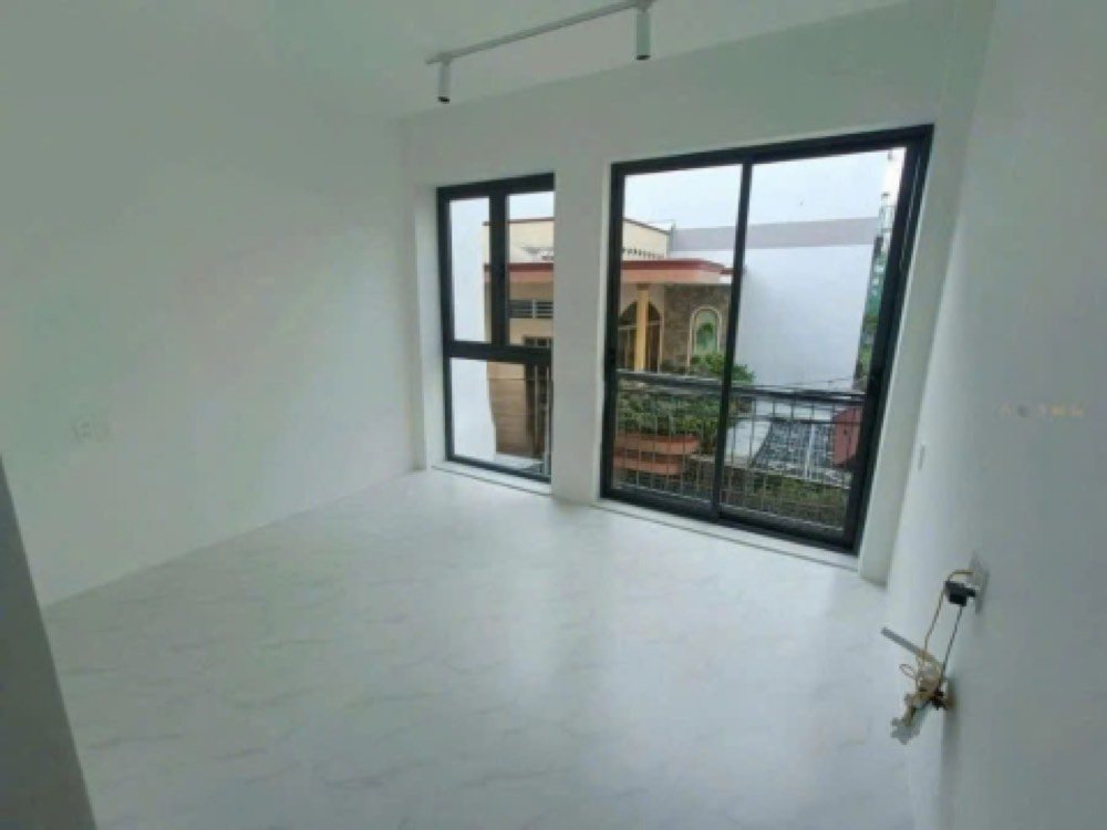 Bán nhà mặt tiền Phó Đức Chính, Bình Thạnh - ảnh 1