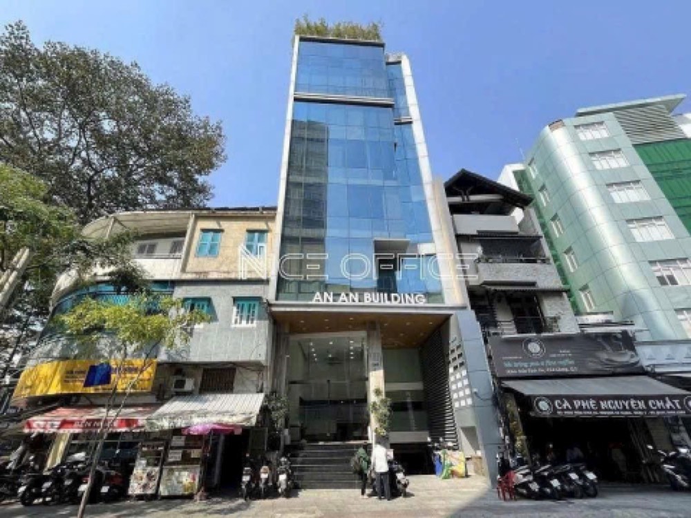 Bán nhà mặt tiền 90 Trần Đình Xu, Quận 1 - ảnh chính