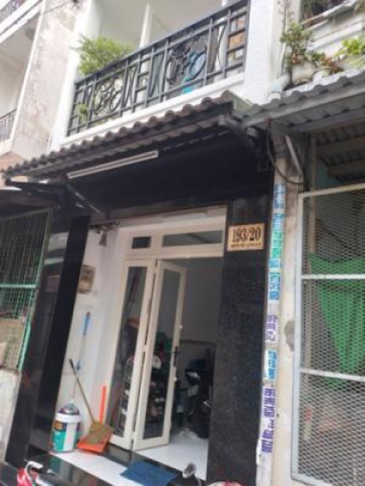 Bán nhà hẻm 193 Nguyễn Tiểu La, Quận 10 - ảnh 1