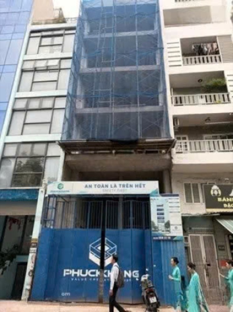 Bán nhà mặt tiền Hồng Hà, Tân Bình