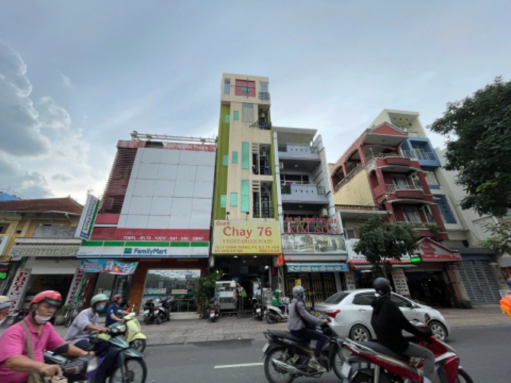 Bán nhà mặt tiền Lý Chính Thắng, Quận 3 - ảnh 1
