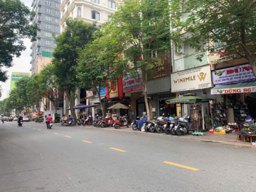 Bán nhà mặt tiền 86-88 Lê Thị Hồng Gấm, Quận 1 - ảnh 1