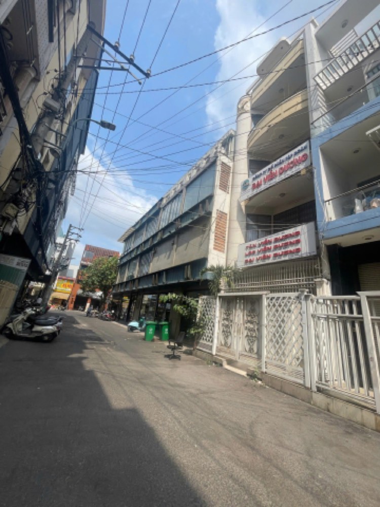 Bán nhà hẻm 780 Sư Vạn Hạnh, Quận 10