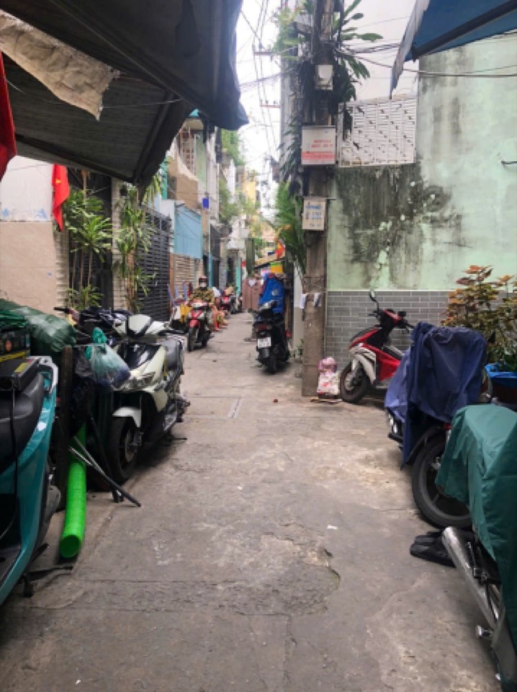 Bán nhà hẻm 327 Nguyễn Đình Chiểu, Quận 3 - ảnh chính