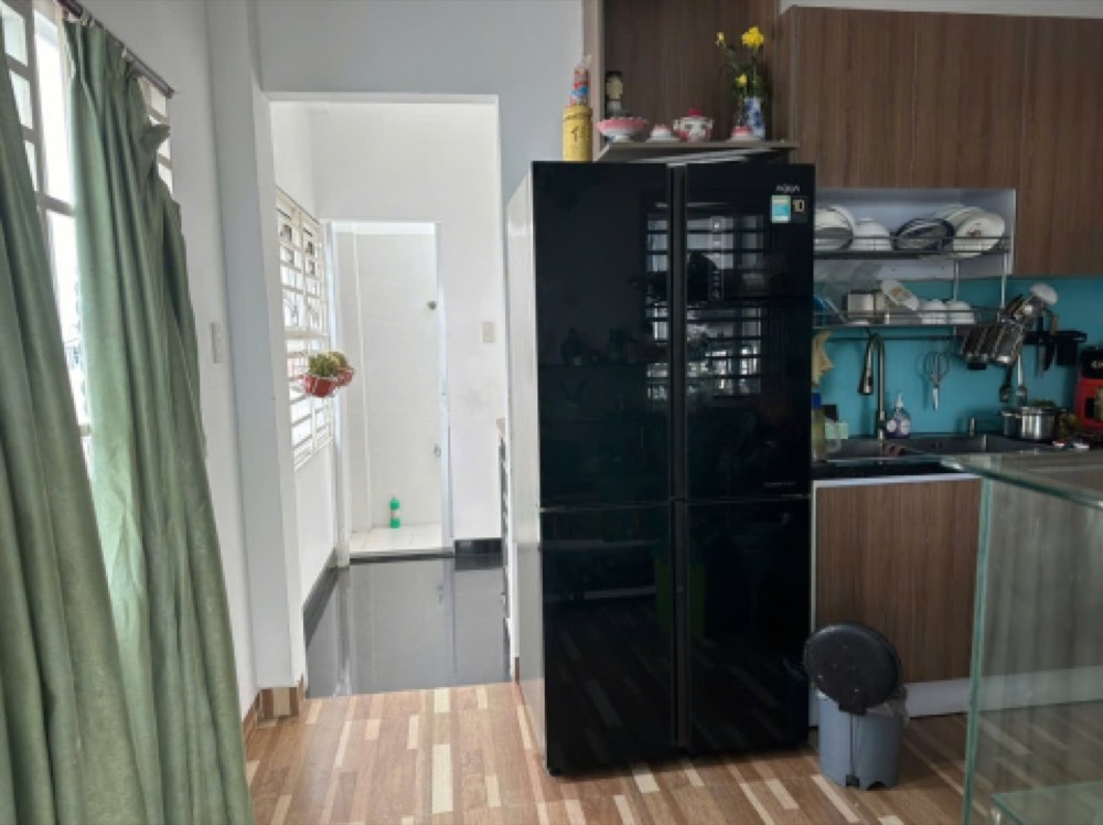 Bán nhà hẻm 766 Cách Mạng Tháng Tám, Quận 10 - ảnh 1