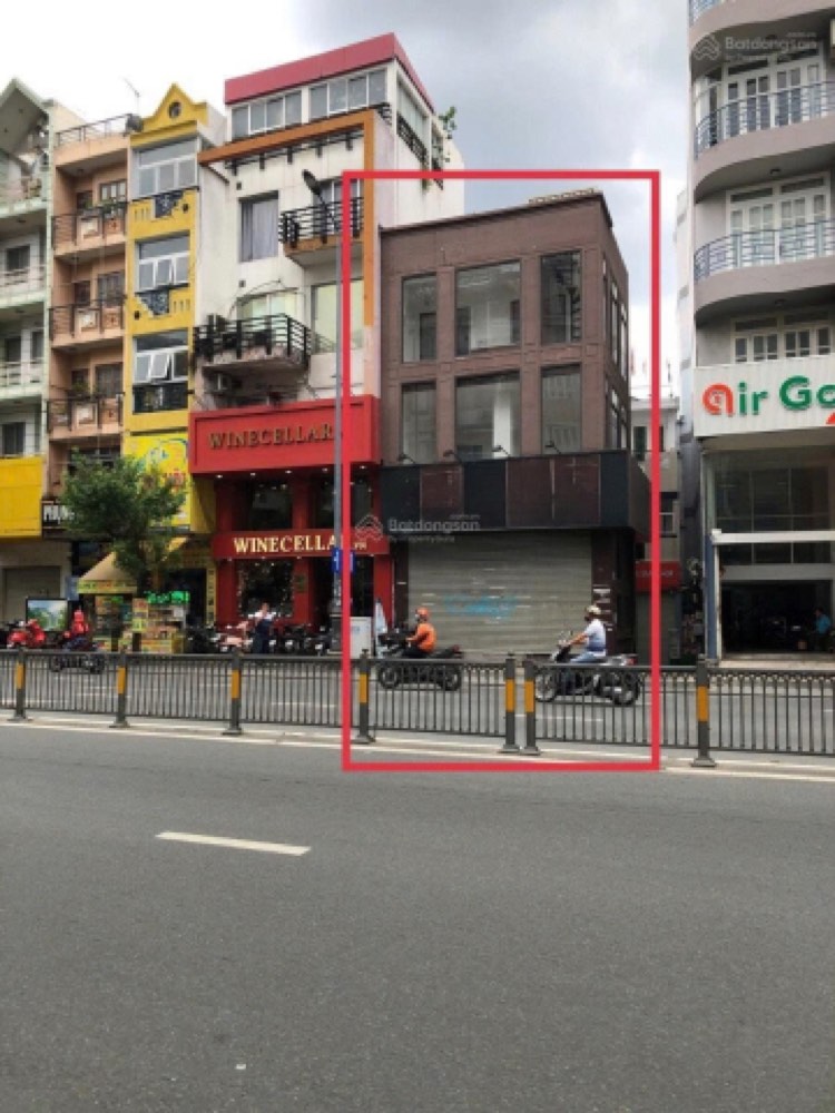 Bán nhà mặt tiền Nam Kỳ Khởi Nghĩa, Quận 3 - ảnh 1