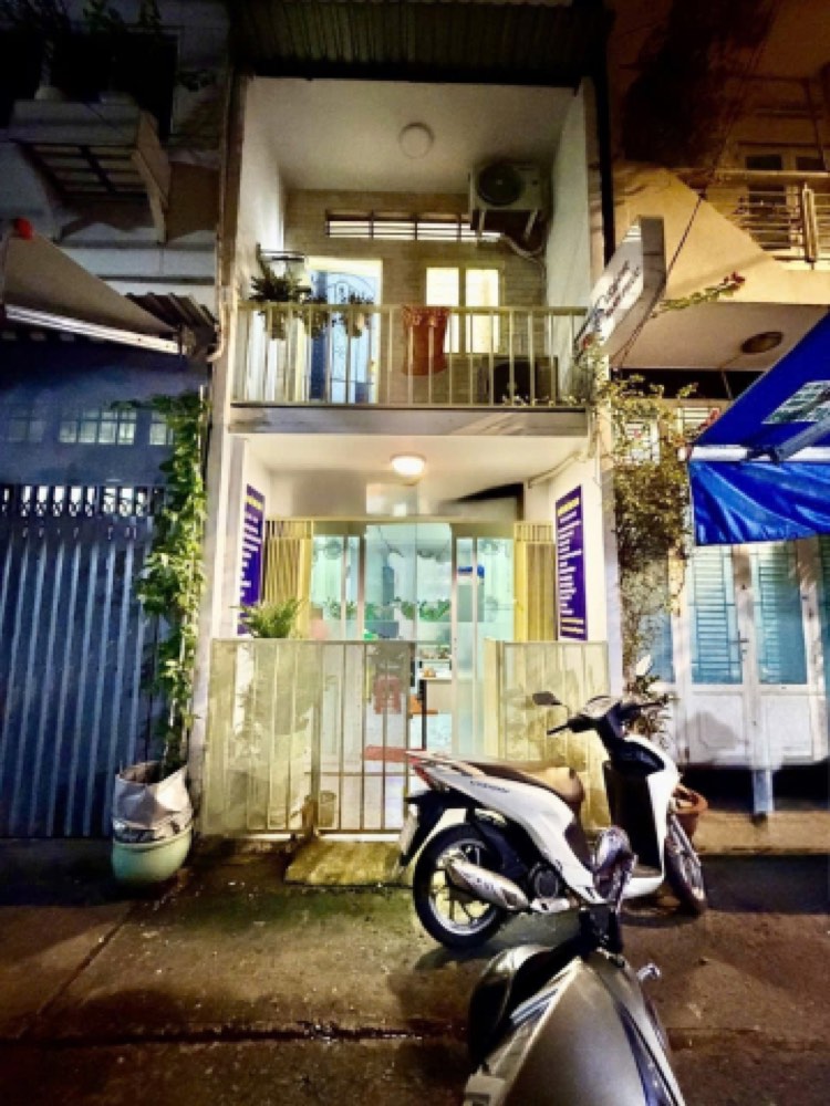 Bán nhà hẻm đường Bến Chương Dương, Quận 1 - ảnh 1