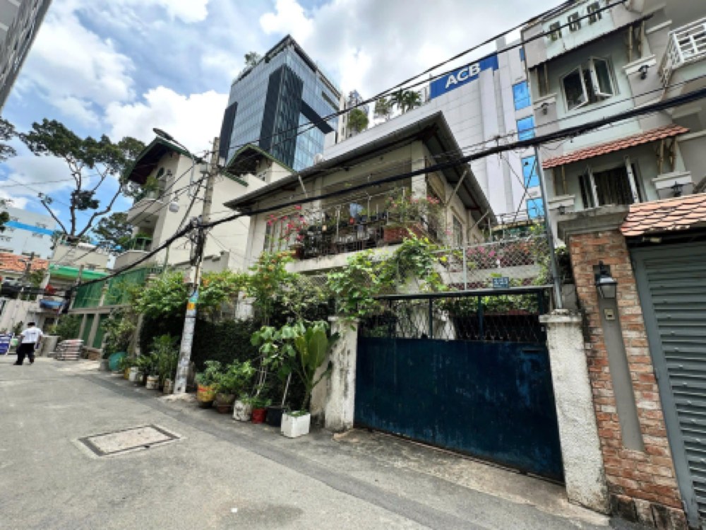Bán nhà 2/23 Cao Thắng, Quận 3 - ảnh 1