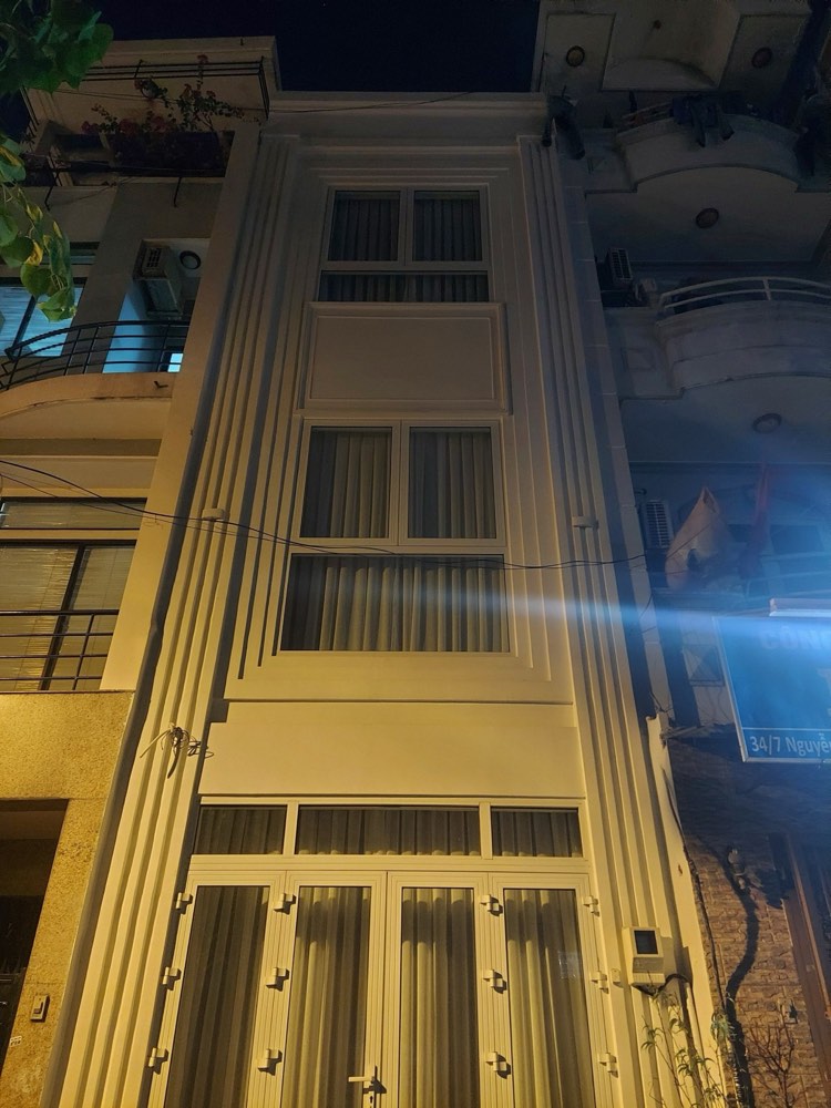 Bán nhà hẻm 34 Nguyễn Huy Tự, Quận 1