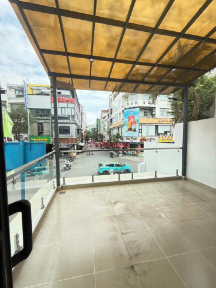 Bán nhà mặt tiền Sư Vạn Hạnh, Quận 10 - ảnh 1
