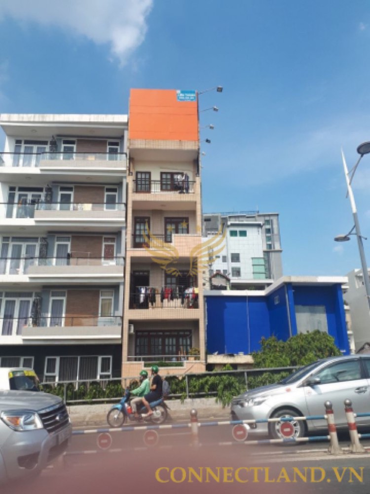 Bán nhà mặt tiền Nguyễn Văn Cừ, Quận 1