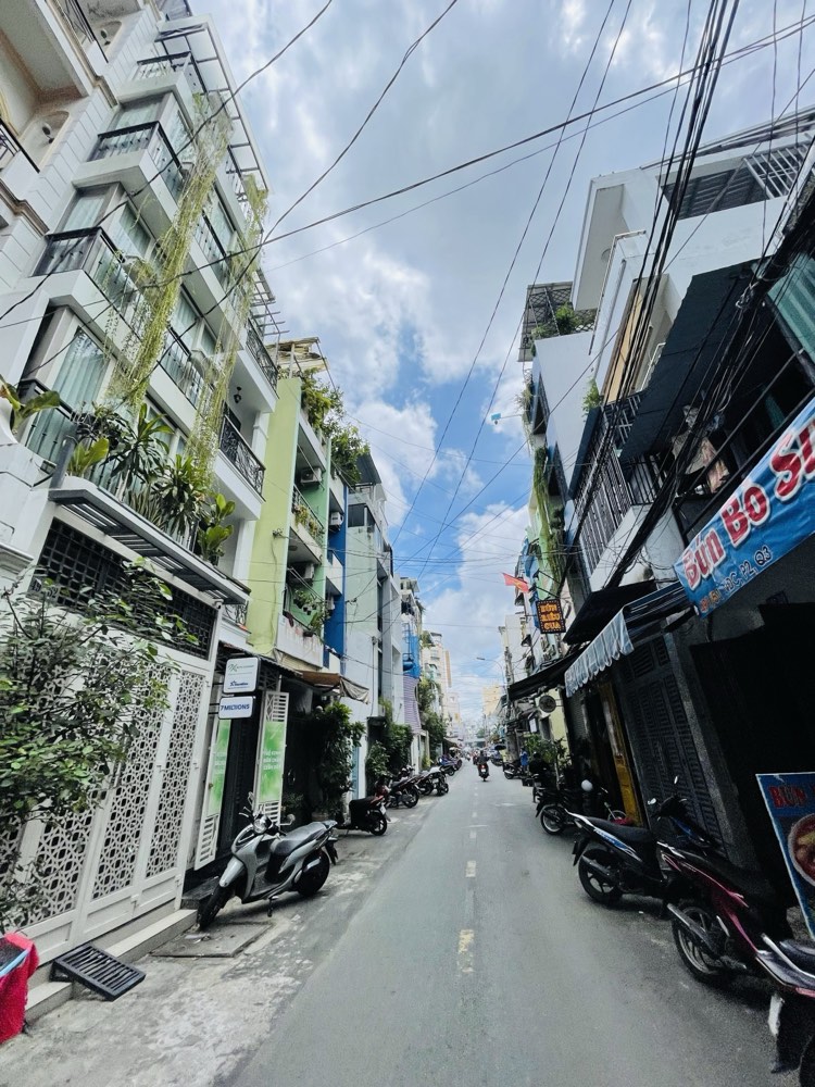 Bán nhà hẻm 16 Nguyễn Thiện Thuật, Quận 3