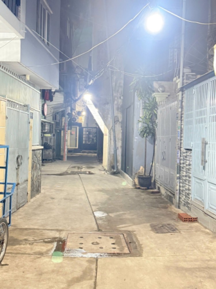 Bán nhà hẻm 638 Lê Hồng Phong, Quận 10 - ảnh 1