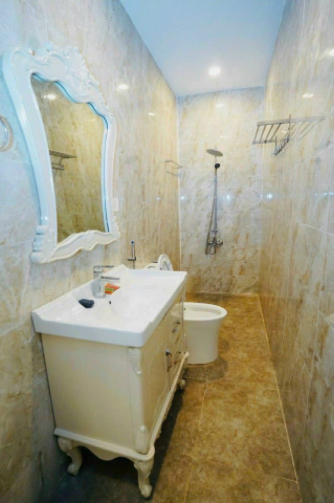 Bán nhà hẻm 437 Hoàng Văn Thụ, Tân Bình