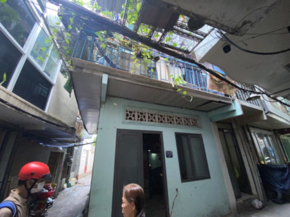 Bán nhà hẻm 18 Rạch Bùng Binh, Quận 3 - ảnh 1