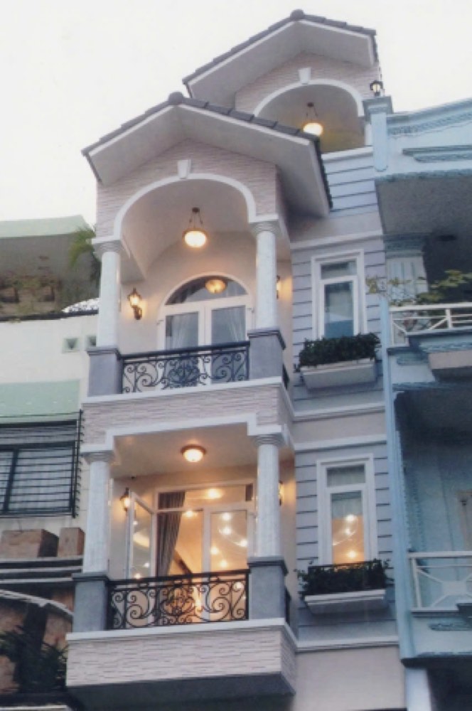 Bán nhà hẻm 60 Trần Hưng Đạo, Quận 5 - ảnh 1