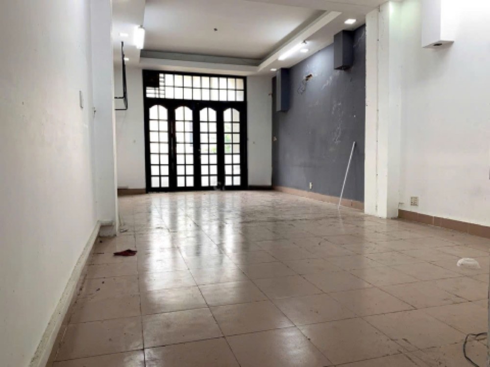 Bán nhà mặt tiền Mai Thị Lựu, Quận 1 - ảnh 1