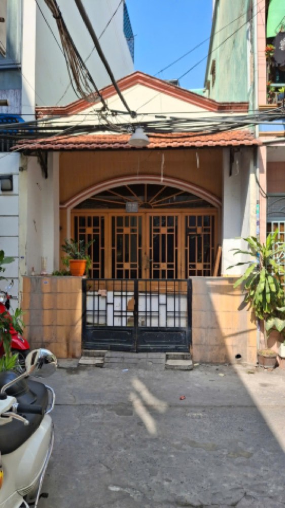 Bán nhà hẻm 15 Nguyễn Trãi, Quận 5 - ảnh 1
