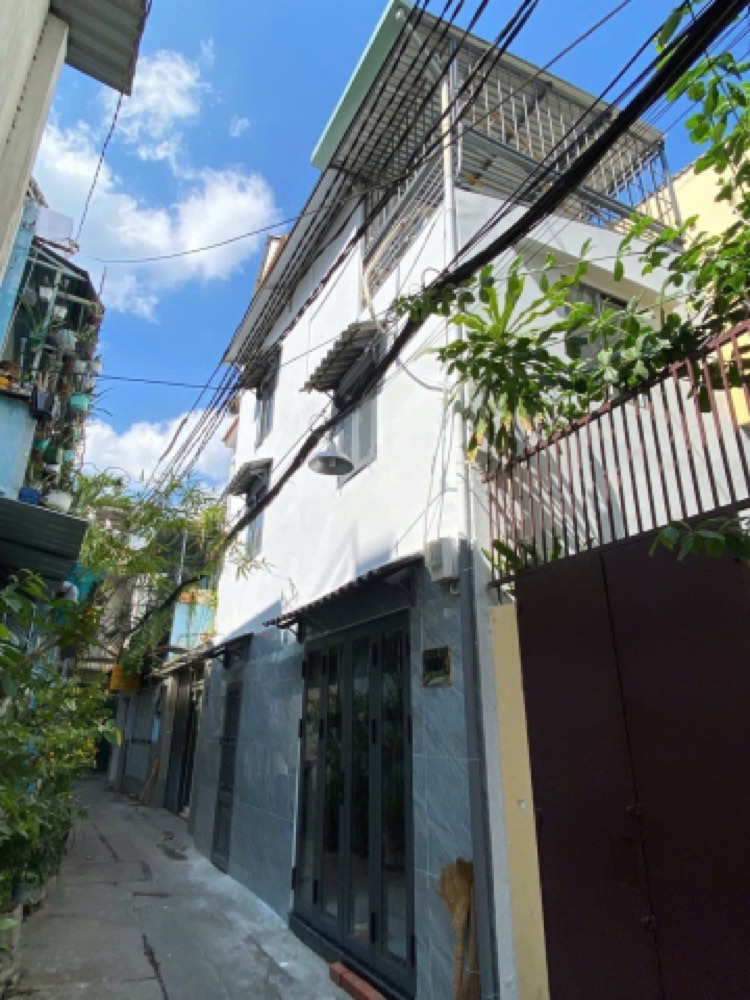 Bán nhà hẻm 108 Thích Quảng Đức, Phú Nhuận - ảnh 1