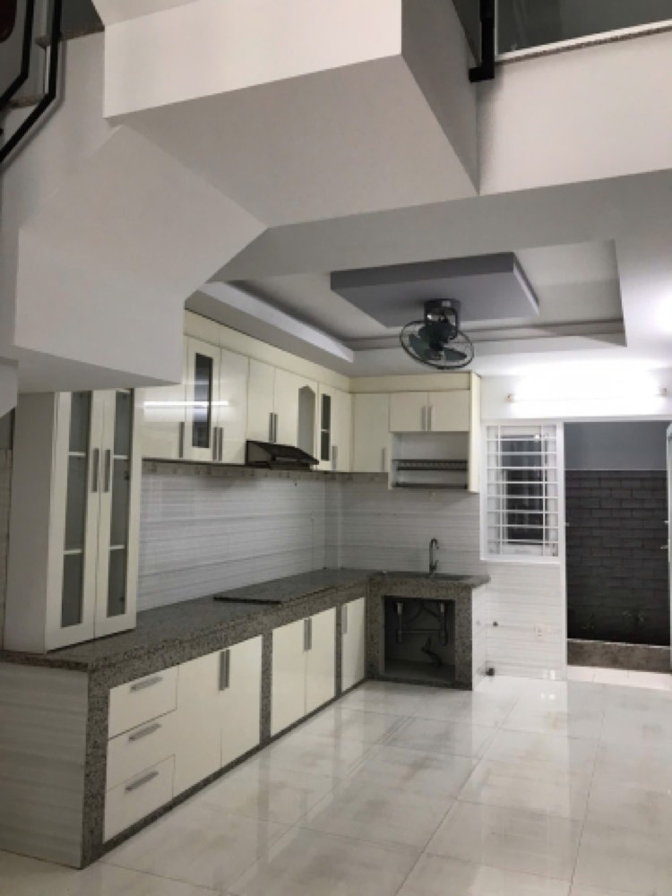 Bán nhà hẻm 343 Tô Hiến Thành, Quận 10