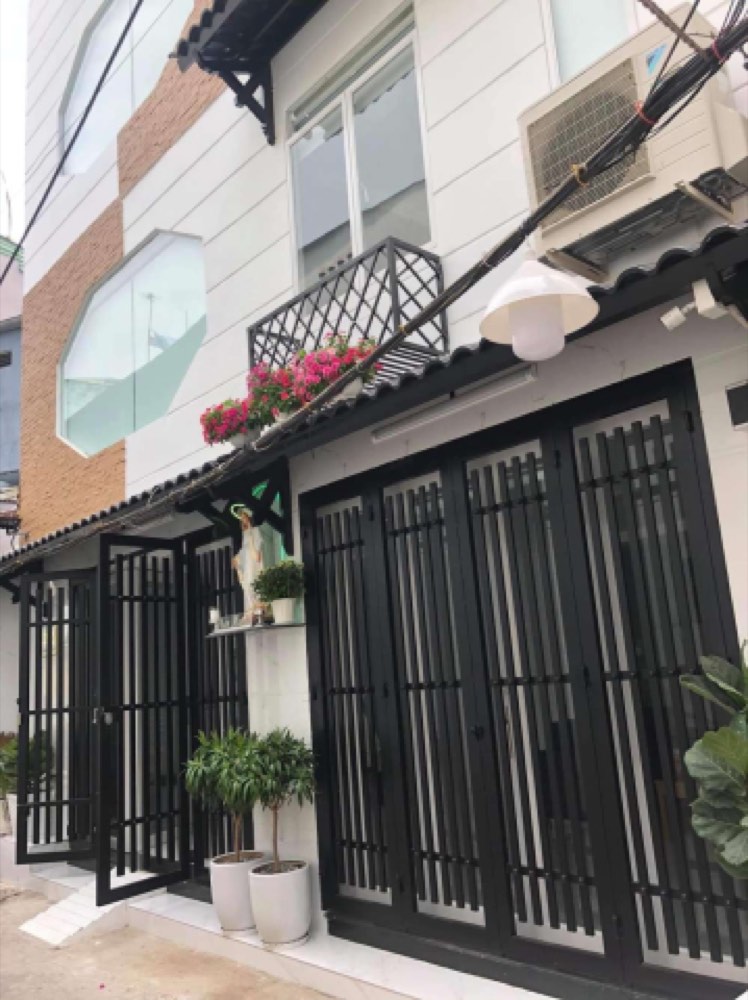Bán nhà hẻm 526 Lê Hồng Phong, Quận 10 - ảnh 1