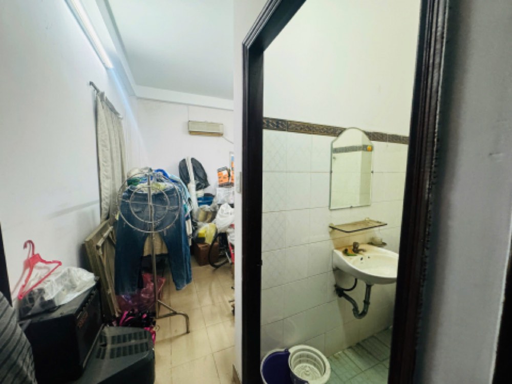 Bán nhà hẻm 430 Cách Mạng Tháng Tám, Quận 10 - ảnh 1