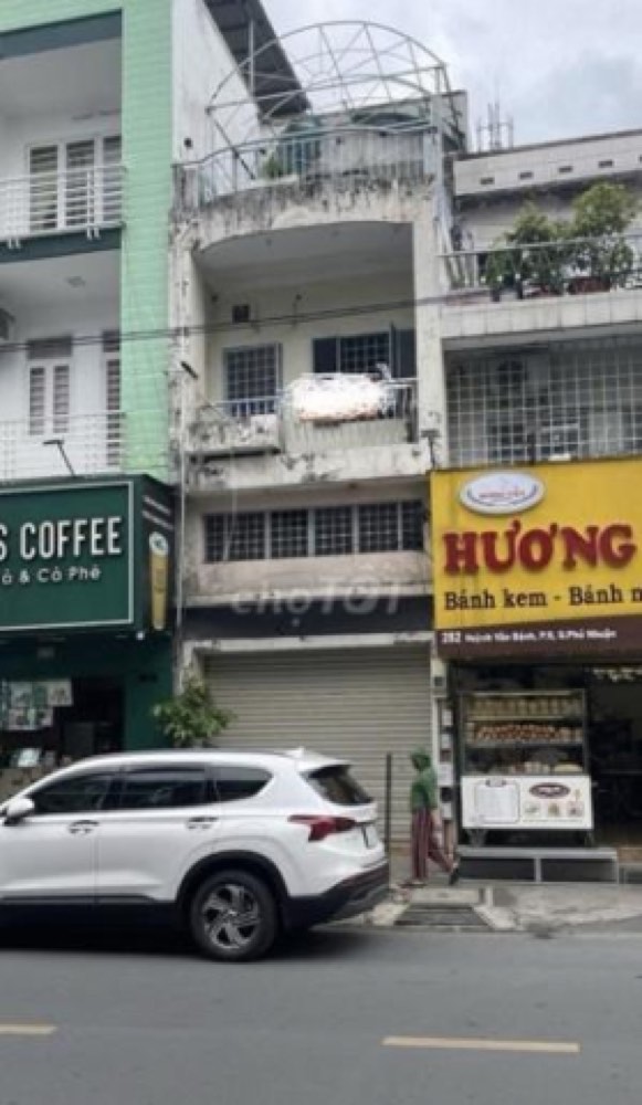 Bán nhà mặt tiền Huỳnh Văn Bánh, Phú Nhuận - ảnh 1