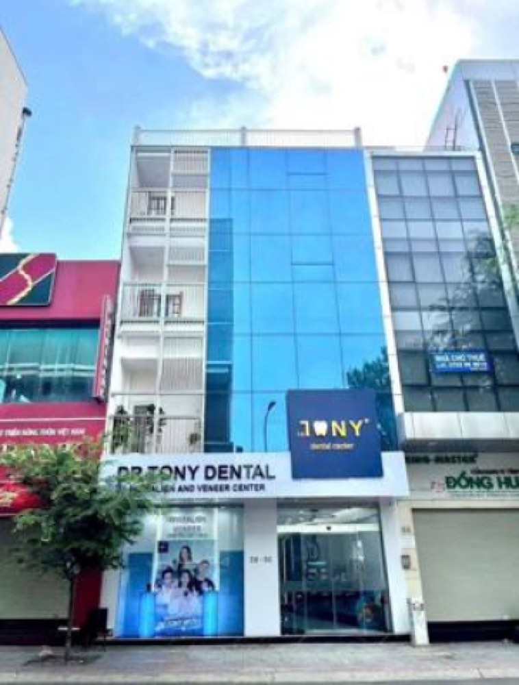 Bán nhà mặt tiền 36-38 Tôn Thất Tùng, Quận 1 - ảnh 1